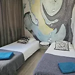 Big Apt For 10P Parking Free Close Station Metro