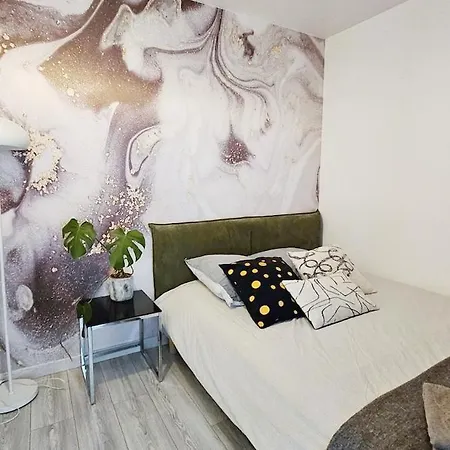 Appartamento Big For 10p Parking Free Close Station Metro Parigi